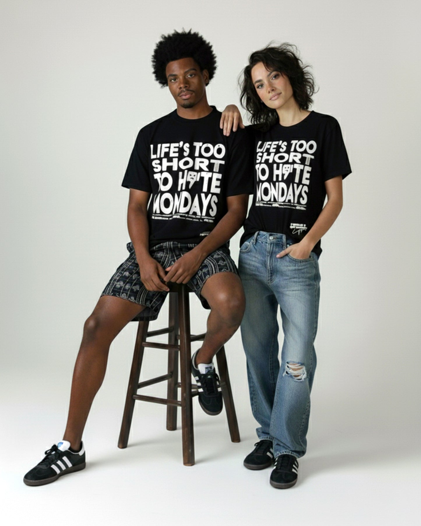 MONDAY TEE (BLACK)