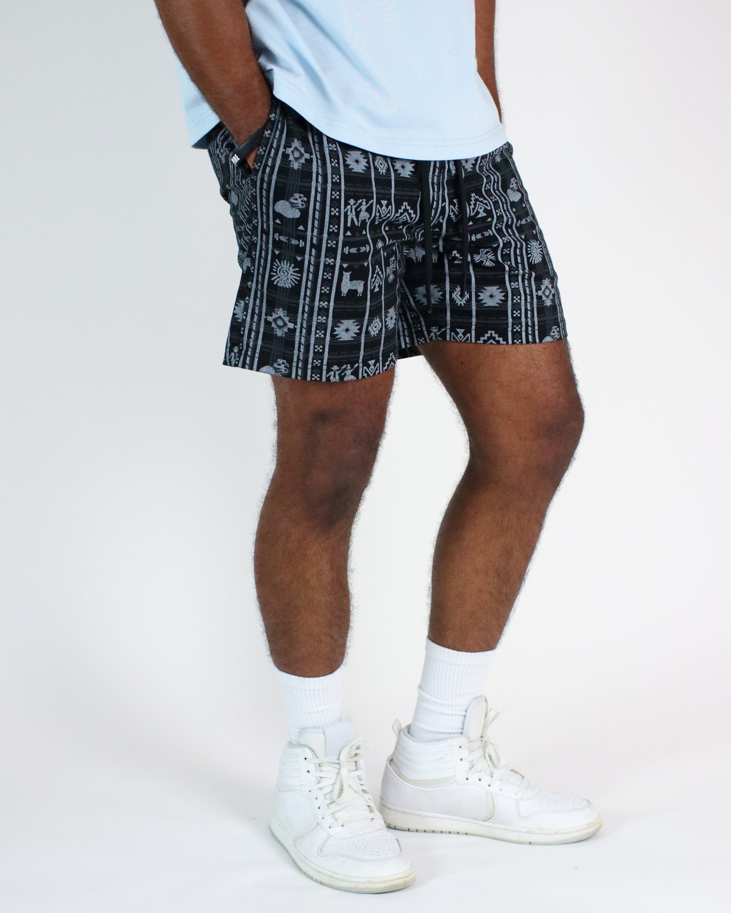 PATTERN ORIGIN SHORTS